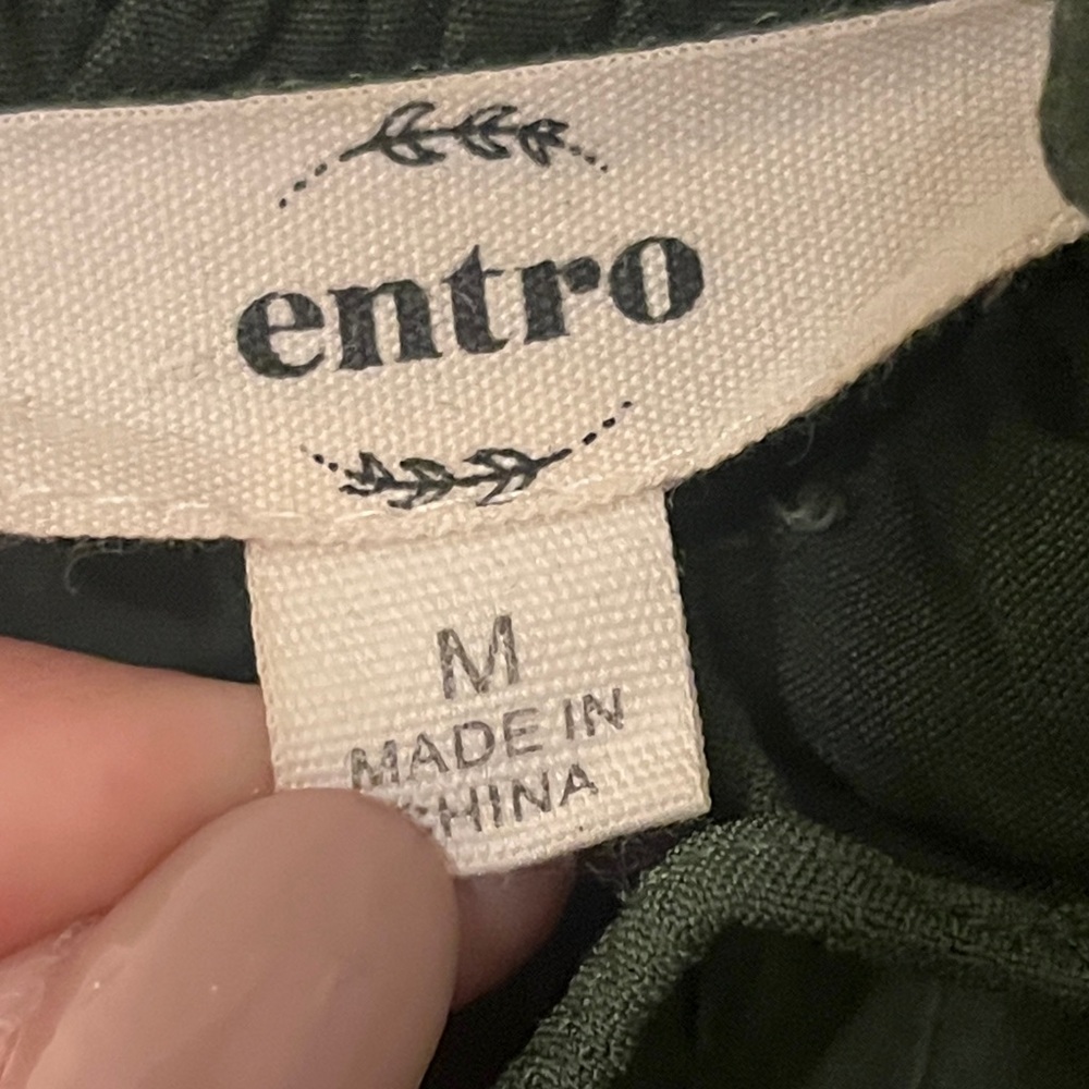 Entro Green Ruffled Blouse - Picture 2 of 4